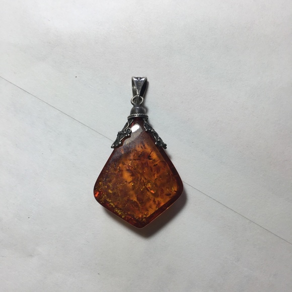 SOLD!-Amber and silver pendant - Picture 2 of 3